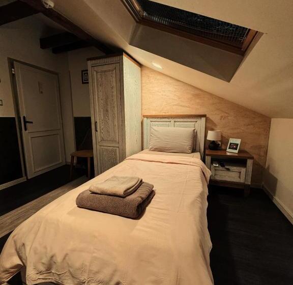 اتاق لوکس یک تخته, Boutique Guest House Yes For You