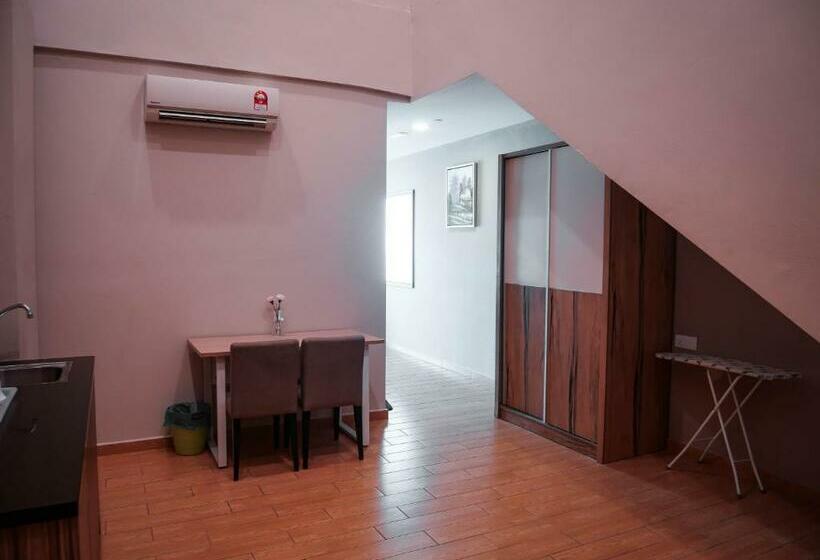 Люкс Deluxe Кровать Кинг, Bangi Perdana