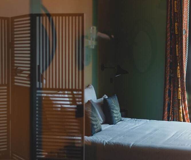 Номер Deluxe, La Zoologie & Spa Bordeaux