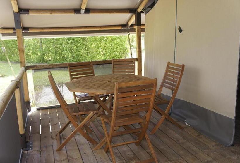 Standard Tent, Domaine Du Murier