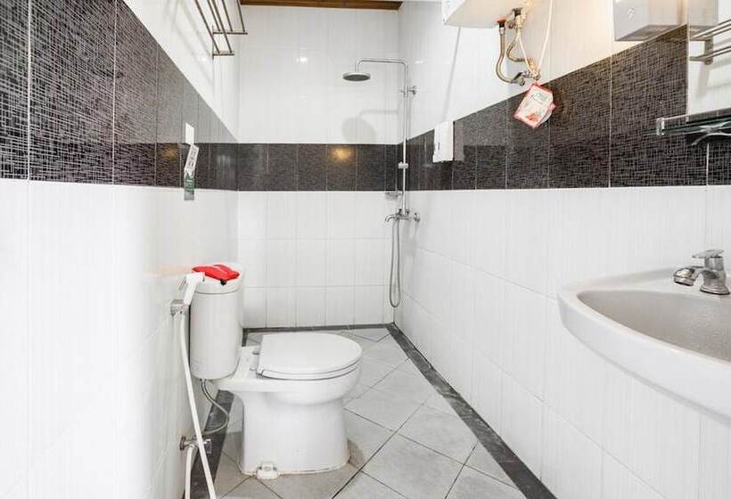 Номер Стандарт, Reddoorz Plus @ Purwodadi