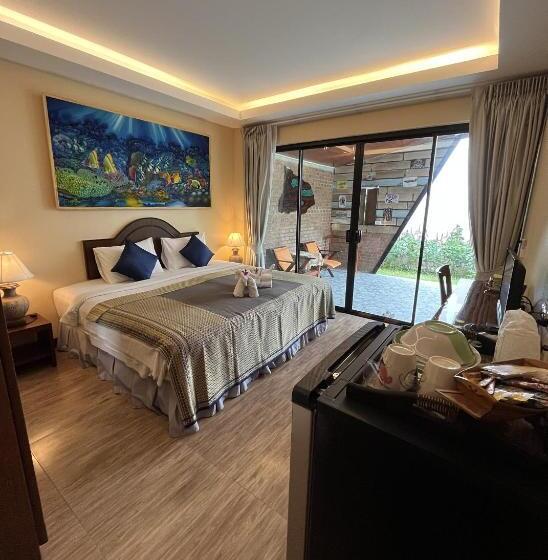 デラックスルーム, Ginis Beach Resort