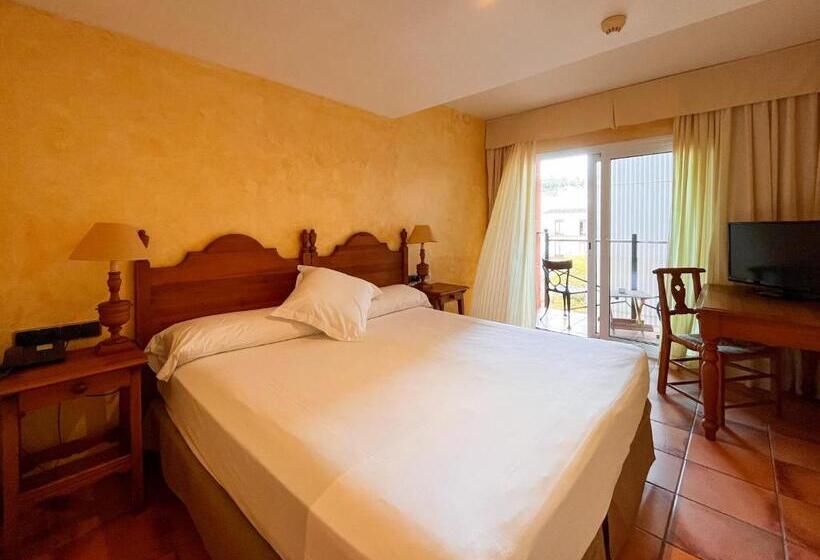 Quarto Basic, Vila De Tossa