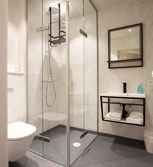 Номер Стандарт, B&b Elementum