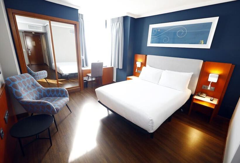 Номер Стандарт, Travelodge Madrid Coslada Airport
