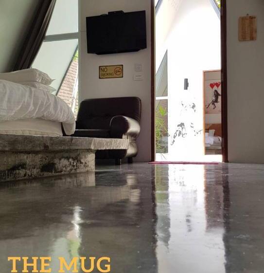 اتاق سوپریور, The Mug Resort