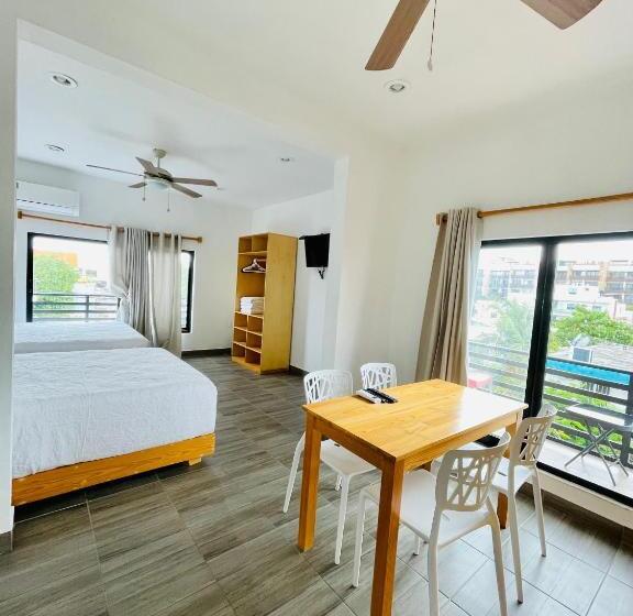 Quarto Estandar com Sacada, Suitesmb