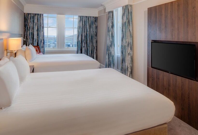 Номер Deluxe, Hilton Edinburgh Carlton