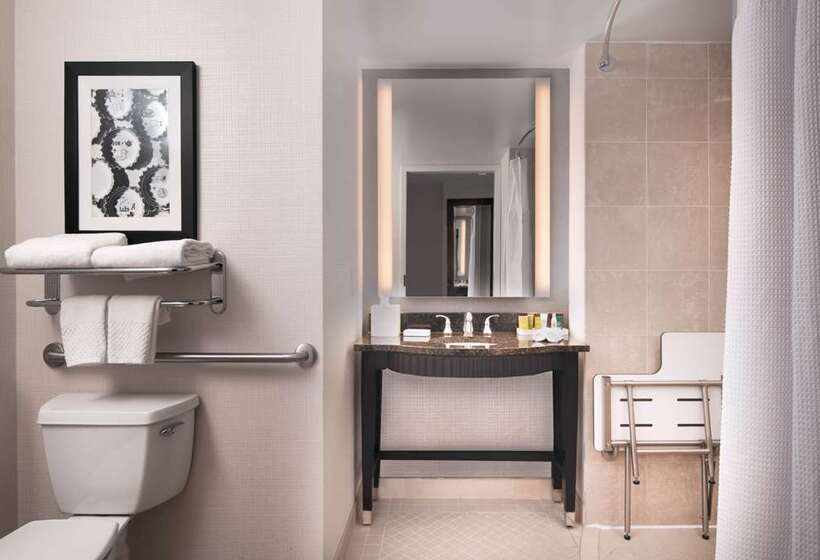 Номер Стандарт, Hilton Edinburgh Carlton