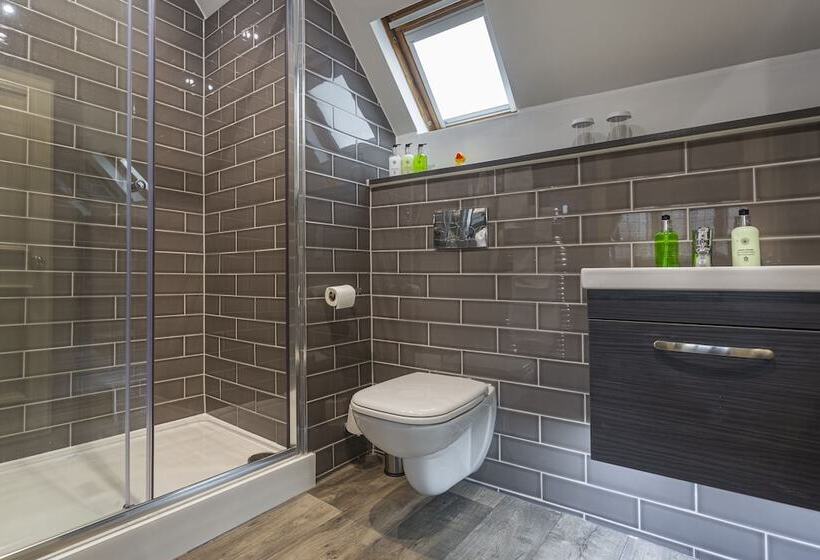 Номер Deluxe, The Tudor House Hotel, Tewkesbury, Gloucestershire