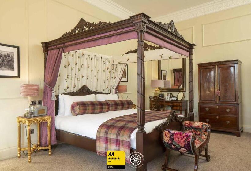 Номер Deluxe, The Tudor House Hotel, Tewkesbury, Gloucestershire