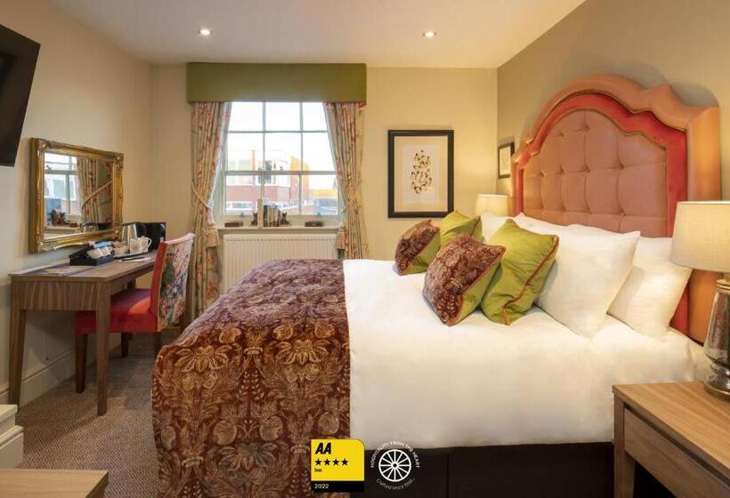 Номер Стандарт, The Tudor House Hotel, Tewkesbury, Gloucestershire