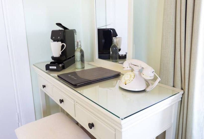 디럭스 룸 바다 전망, Shelleven Guest House
