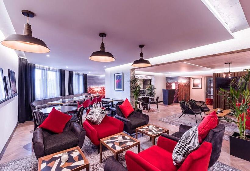 이그제큐티브 룸, Radisson Red  London Heathrow
