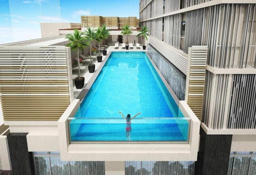 Номер Executive, Sansui Naha　ryukyu Hot Spring Naminoueyu