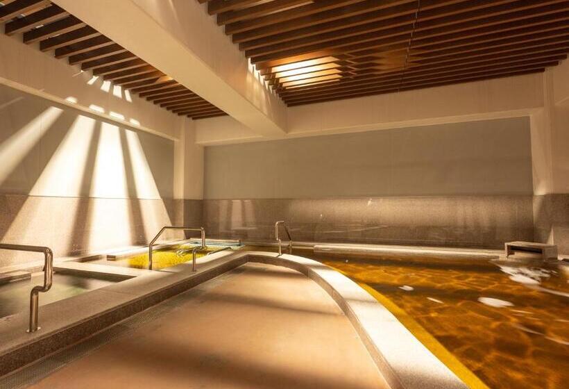 Номер Стандарт Верхний Этаж, Sansui Naha　ryukyu Hot Spring Naminoueyu