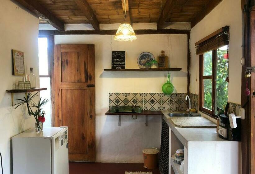 Номер Стандарт, Hostal Los Orishas