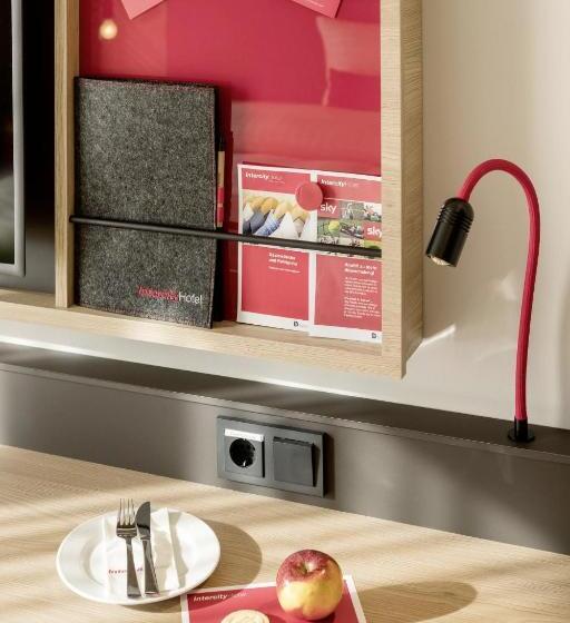 Номер бизнес-класса, Intercityhotel Saarbrücken