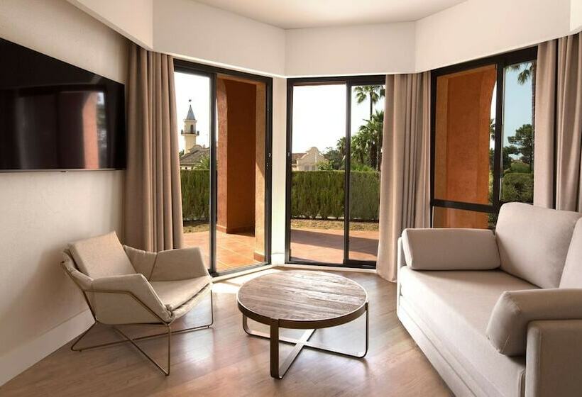 Люкс, Doubletree By Hilton Islantilla Beach Golf Resort
