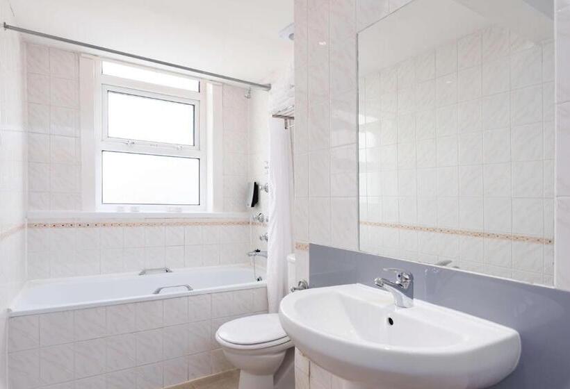 Семейный Номер, Best Western Carlton