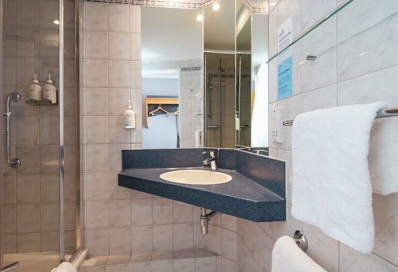 اتاق استاندارد, Holiday Inn Express Swindon West, An Ihg