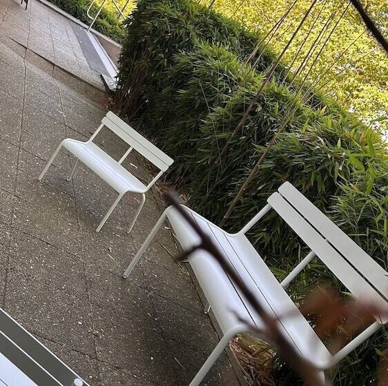 Номер Стандарт, Kyriad Marne La Vallee Torcy