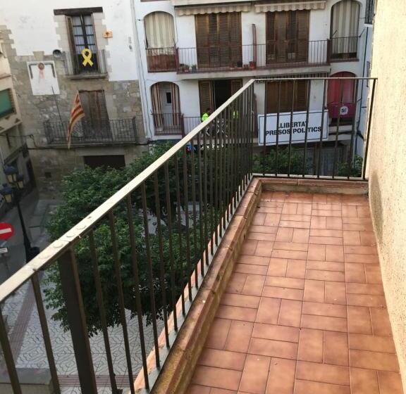Номер Deluxe, Hostal Casiano Camarasa