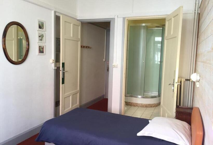 Номер Стандарт, Auberge Riva Bella