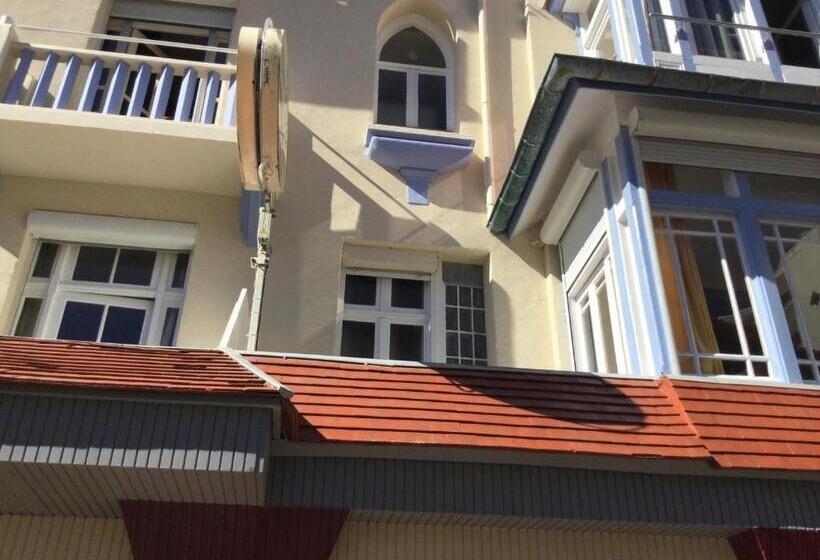 Четырехместный Номер Стандарт, Auberge Riva Bella
