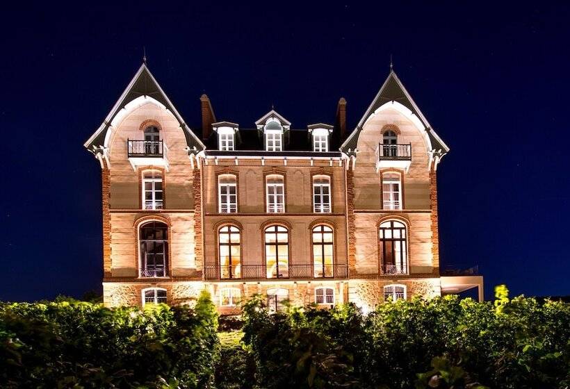Номер Deluxe, Chateau De Sacy