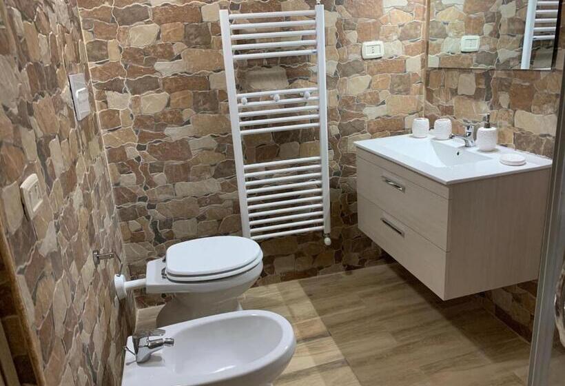 חדר סטנדרט לשלושה, B&b Poseidone