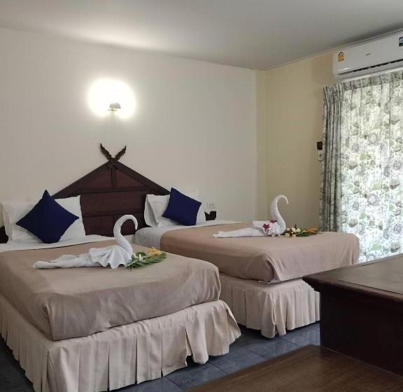Номер Стандарт, Ban Nam Mao Resort
