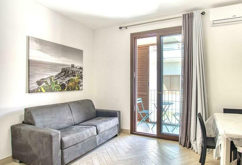 اتاق لوکس با بالکن, Ideal Rooms