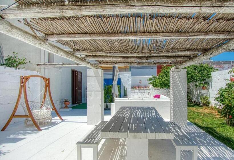 اتاق استاندارد با چشم‌انداز باغ, Ideal Rooms