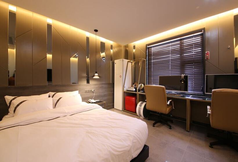 Номер Deluxe, Suncheon Hound Hotel Suncheon Station Branch