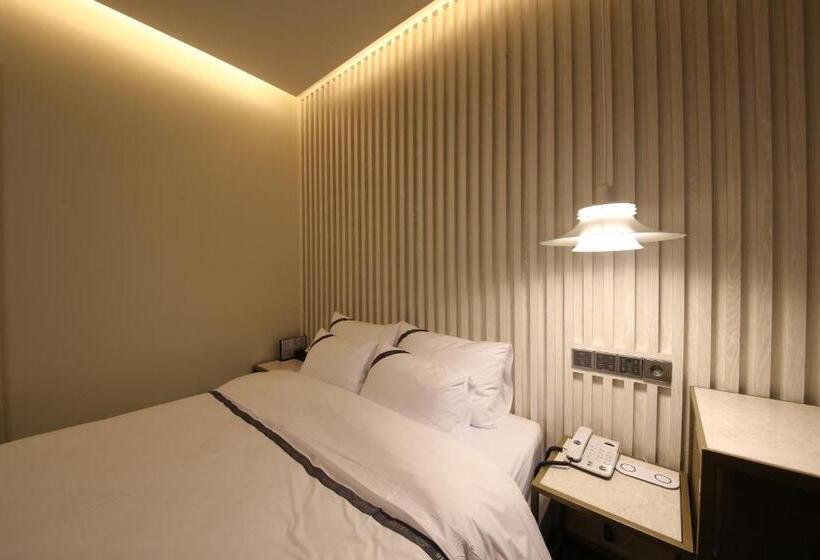 Номер Superior, Suncheon Hound Hotel Suncheon Station Branch