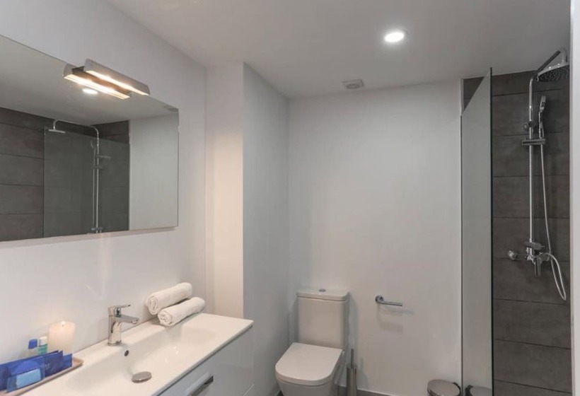 Бунгало Deluxe, Camelina Suites