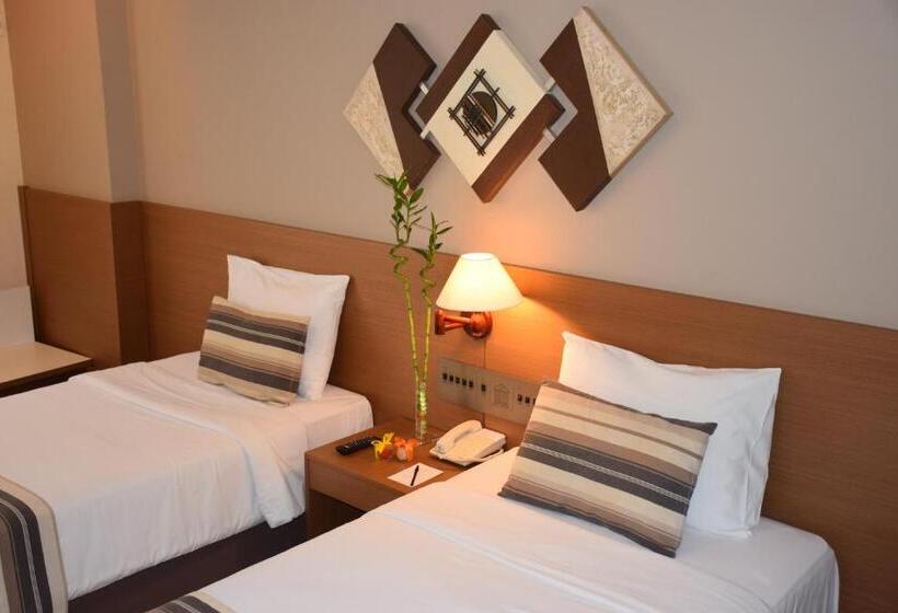 Quarto Estandar, Augusto S Copacabana