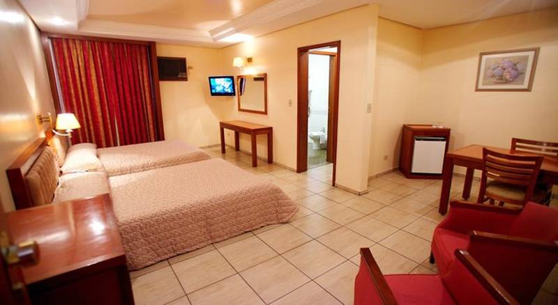 Quarto Estandar, Real Castilha