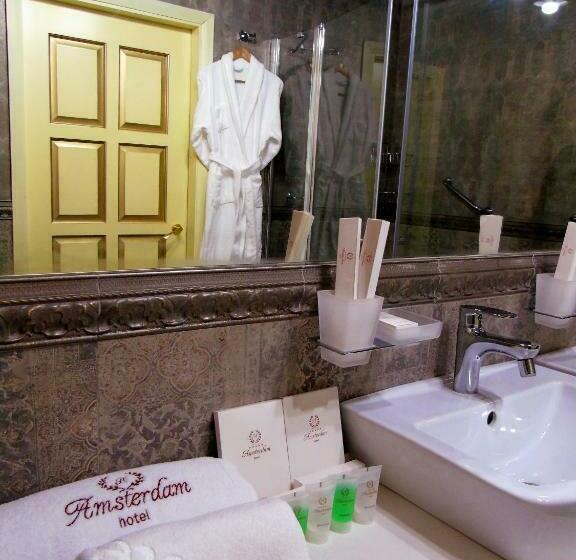 سوئیت پرزیدنت, Amsterdam Hotel Aktobe