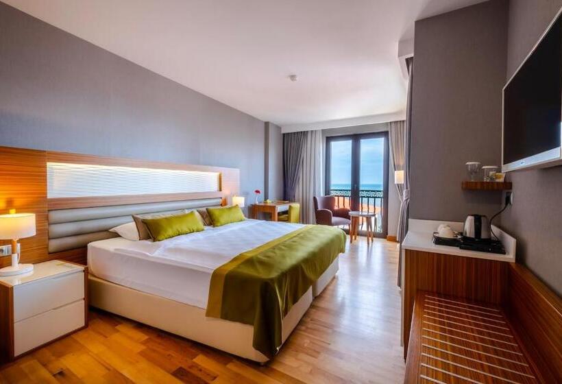 Deluxe Suite Sea View, Evimiz