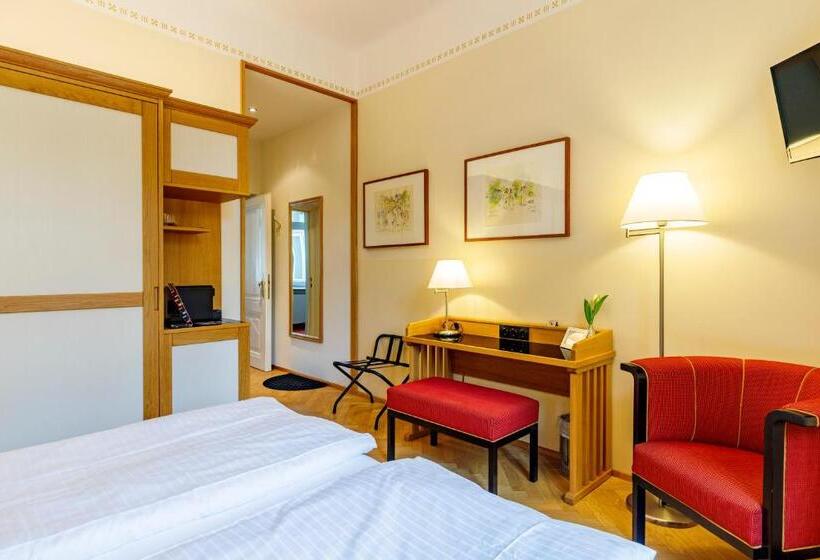 Comfort room with balcony, Herzoghof