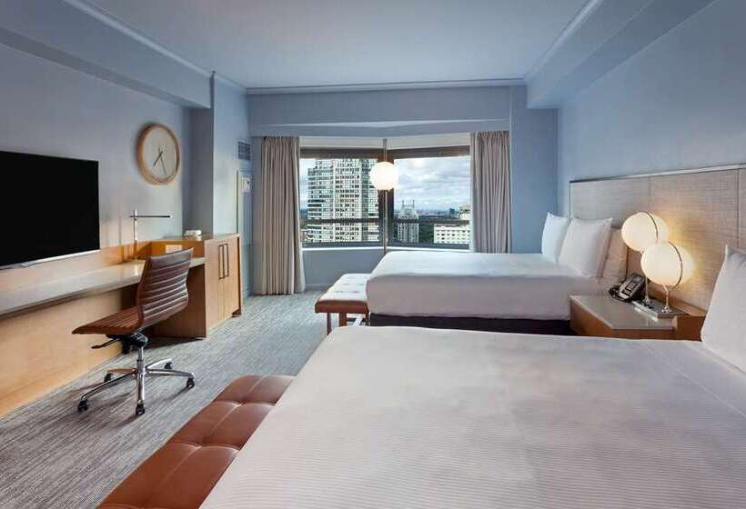 Номер Стандарт 2 Двуспальные Кровати, The Beverly Hilton