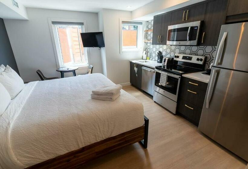 スタンダードスタジオ, Basecamp Suites Canmore