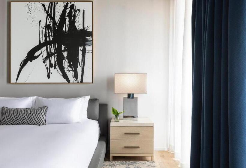 适合残疾人士使用的带超级大床的标准间, Kimpton   Pittman Hotel, An Ihg