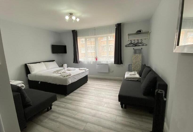 Студия Стандарт, Comfortable   Cosy   Budget Studios In City Center