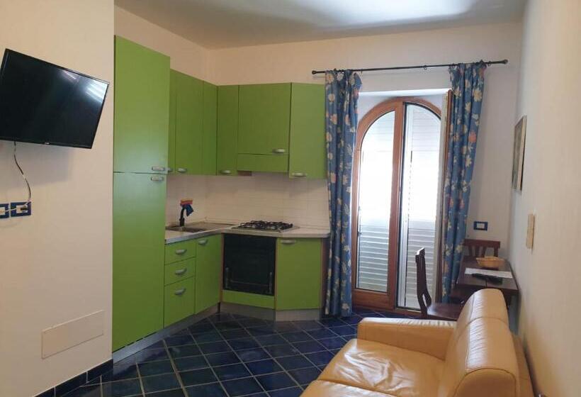 Apartamento 1 Dormitório Vista Mar, Mareluna Ischia