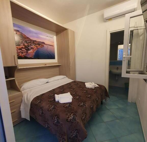 Quarto Basic, Mareluna Ischia