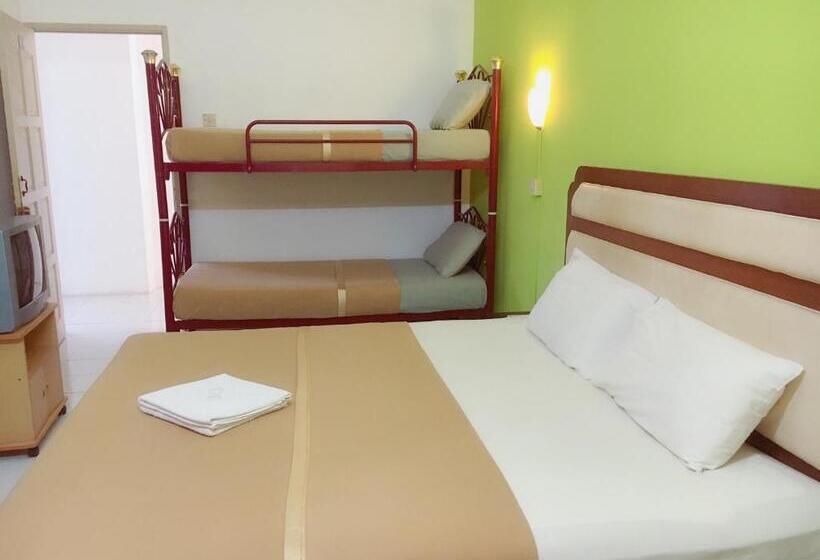 Апартаменты 2 Спальни, Dindings Pantai Desair Apartment By Dpd