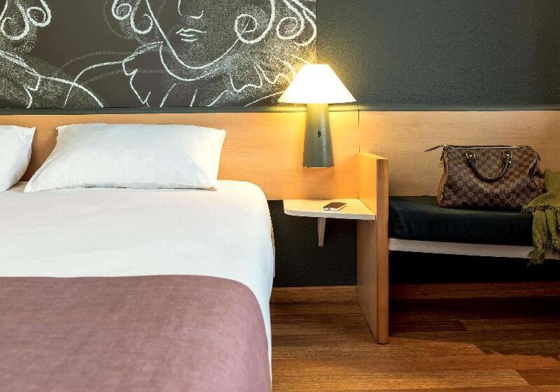 Номер Стандарт, Ibis Aalst